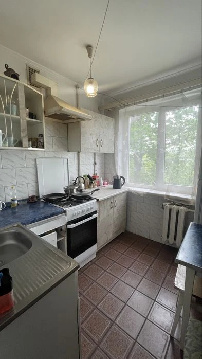 Продам 4к. Квартиру по ул. Черновола.
