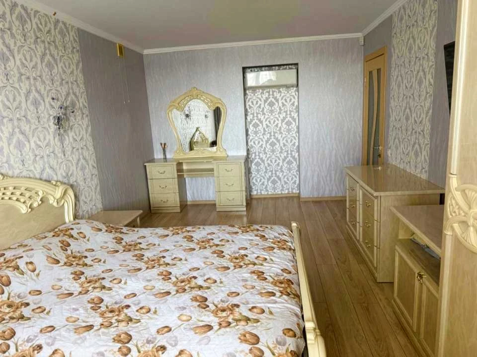 Квартира. Черкаси, Шевченка бульв.