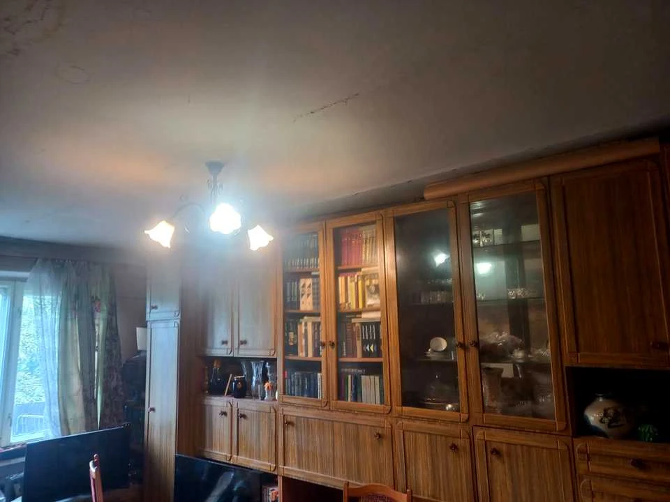 Квартира. Львів, Євгена Коновальця вул. ()