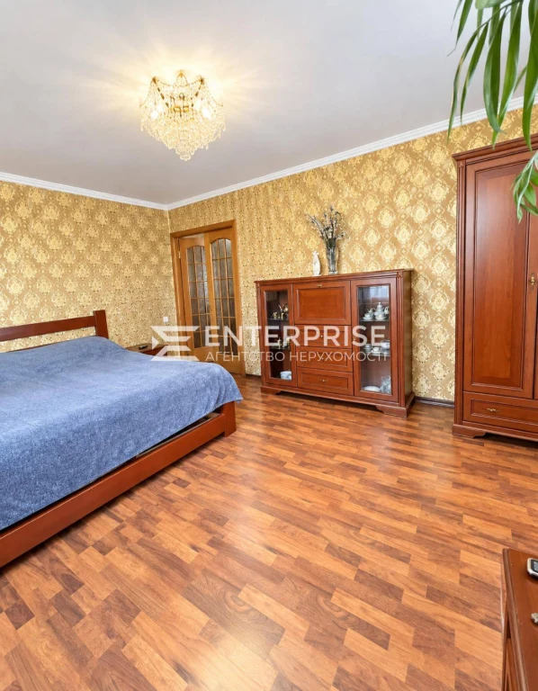 Продажа 3к квартири в Солом'янському районі, вул. Єреванська