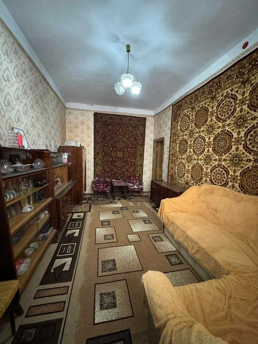 В продаже однокомнатная квартира, центр города, ул. Канатная
