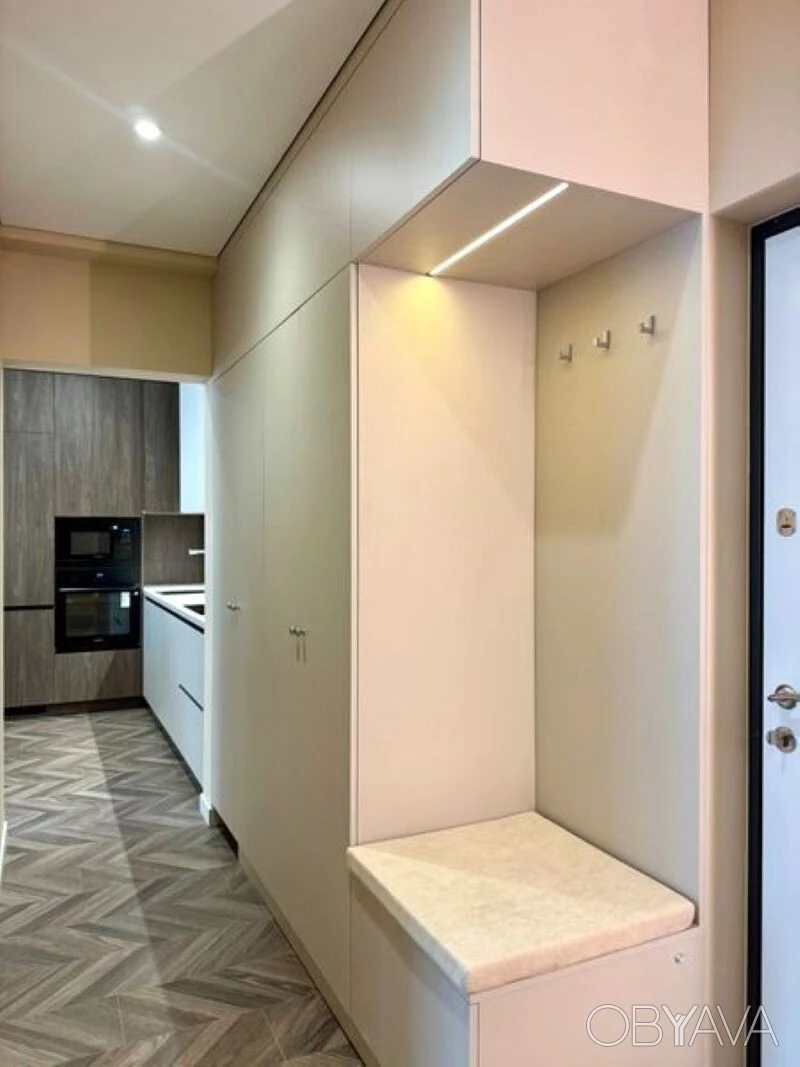 2-room apartment, 61 square meters. m