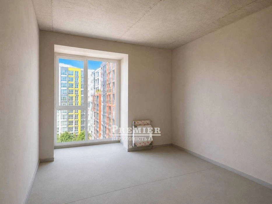2к квартира 51 м² на Таїрова, панорамні вікна та закрита тер