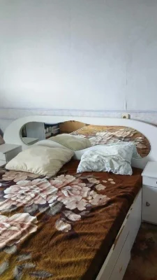 Простора двокімнатна квартира в цегляному будинку