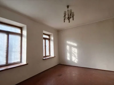 Дом 90 м² на 6 сотках , фасад 26 м на Вильямса, 2 заезда