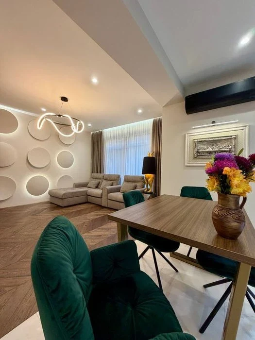 Продам таунхаус в ЖК «Comfort City Lagoon»