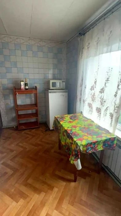 Продам 2 поверховий будинок у Чечелівському районі.