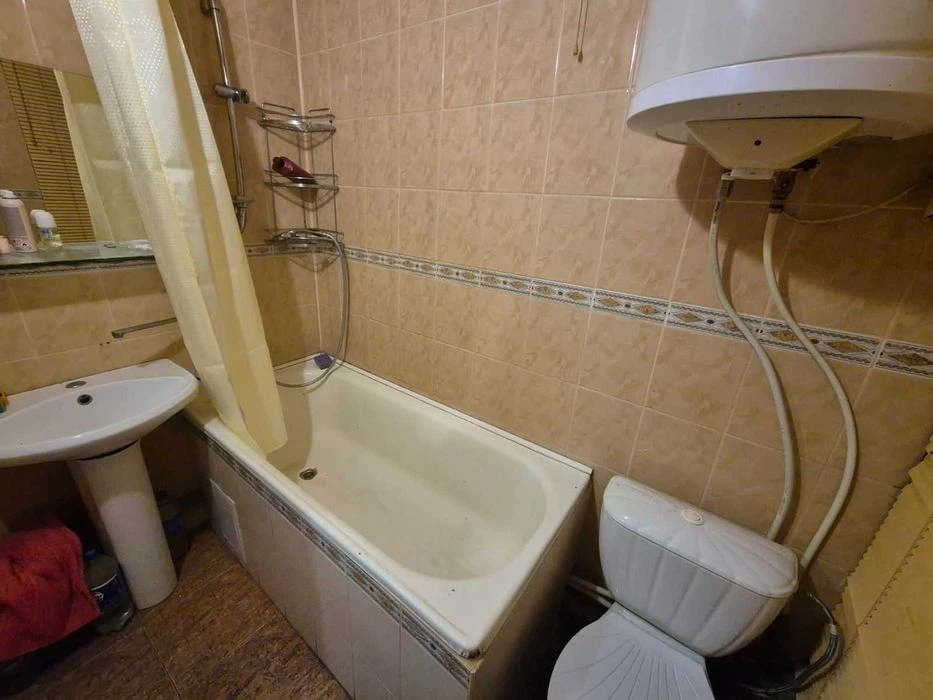 2 комнатная Адмиральский/Кропивницкого.