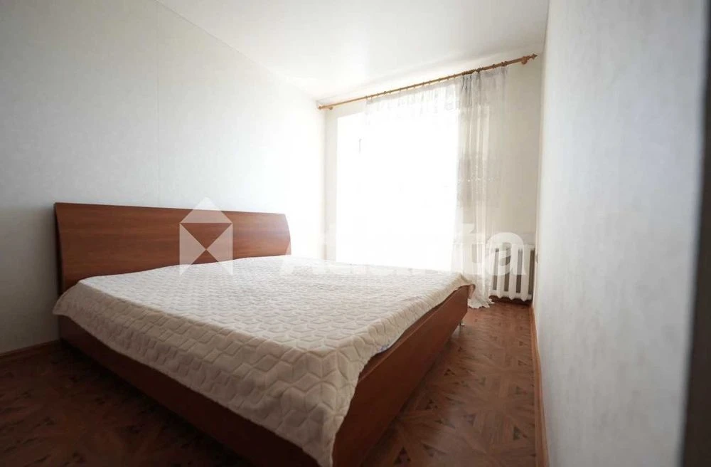 2-кімнатна квартира 52.1 м² з газом у гарному стані  Київськ
