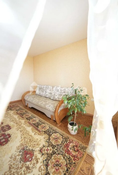 2-кімнатна квартира 52.1 м² з газом у гарному стані  Київськ