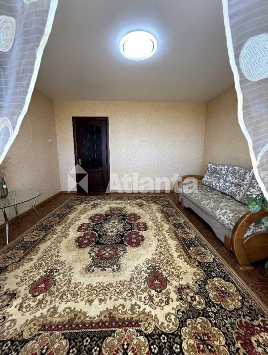 2-кімнатна квартира 52.1 м² з газом у гарному стані  Київськ