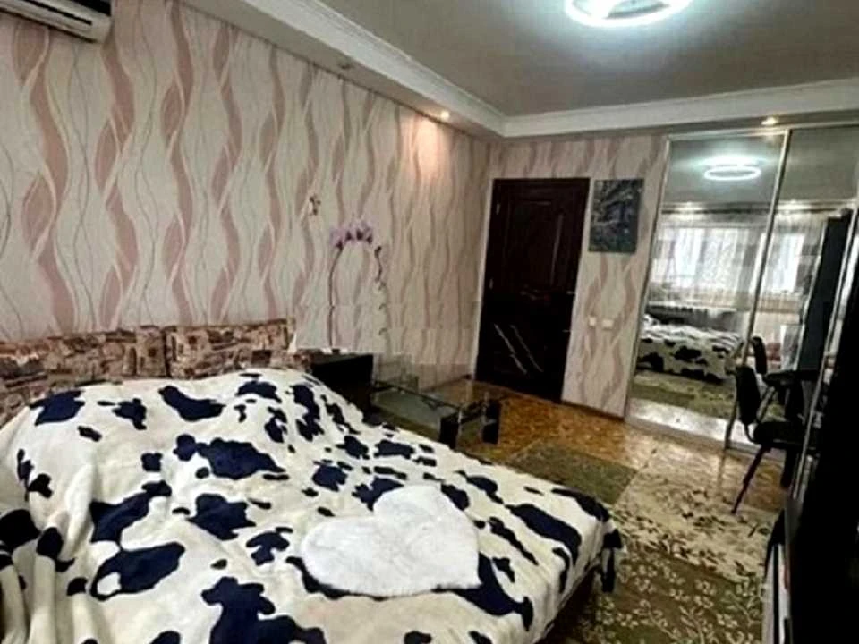 Квартира. Одеса, Академіка Філатова вул.