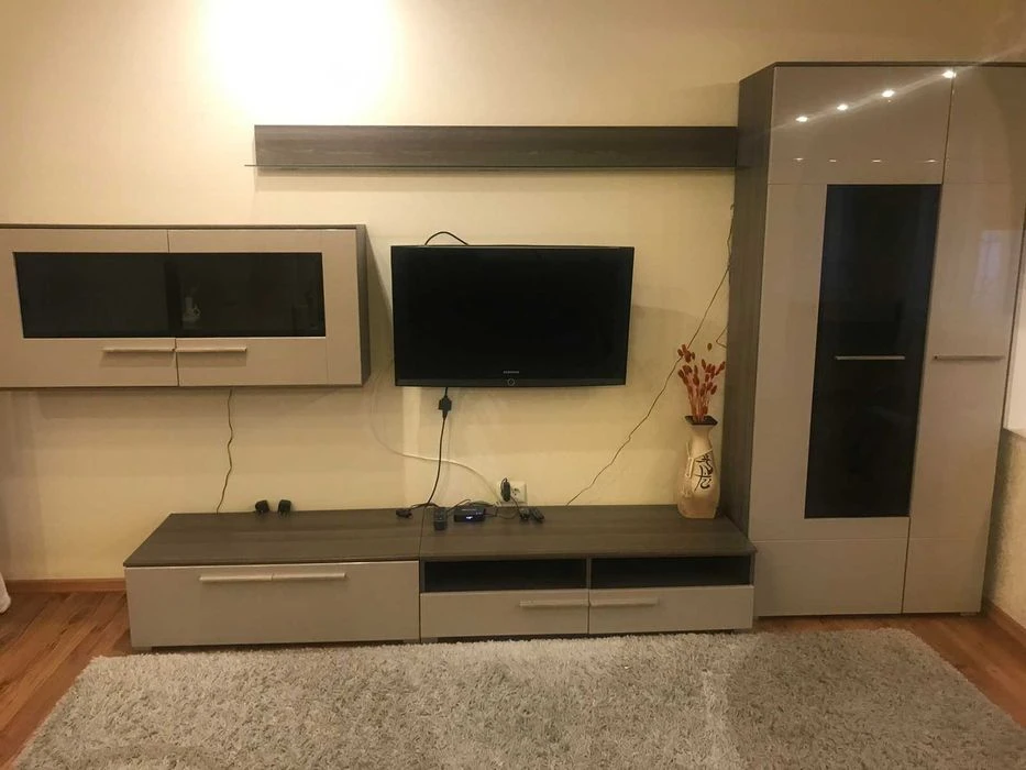 Продаж 2кк квартири в центрі міста . Автономне опалення. Роз