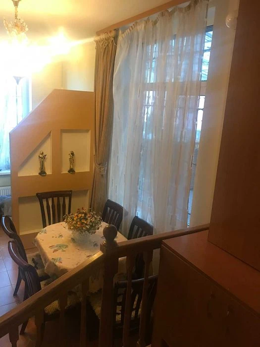 Продаж 2кк квартири в центрі міста . Автономне опалення. Роз