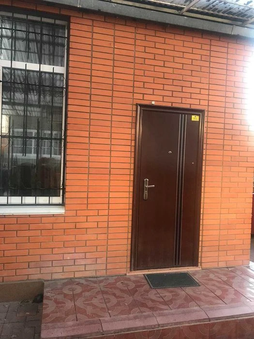 Продаж 2кк квартири в центрі міста . Автономне опалення. Роз