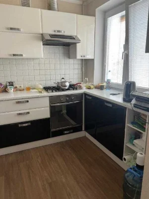Продается 3 х комнатная квартира на Одесской