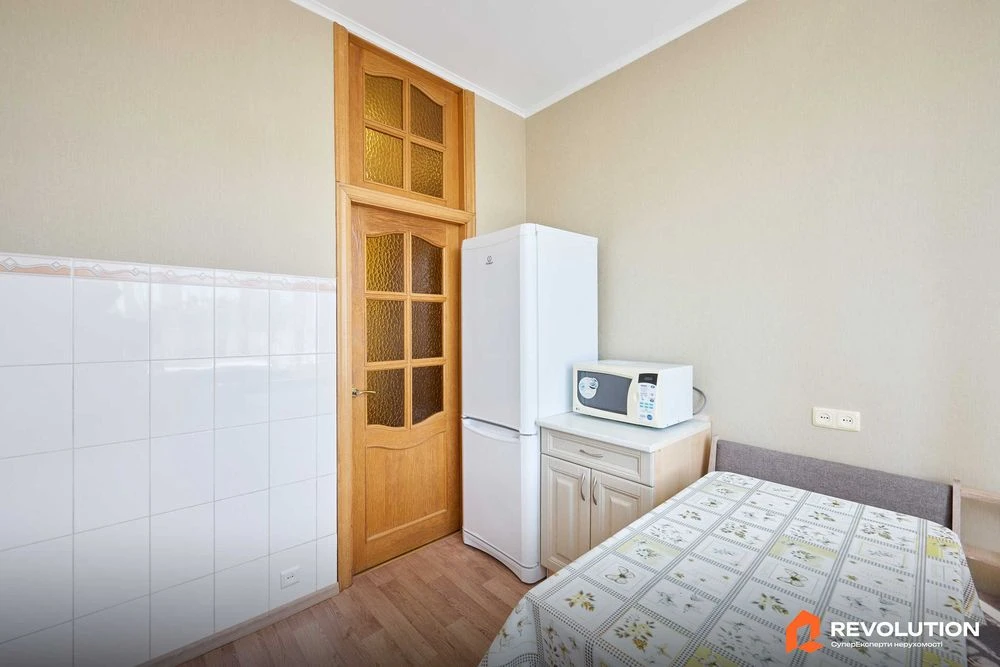 Без комісії. Продаж 2к квартири 57м2, вул. Новодарницька 13