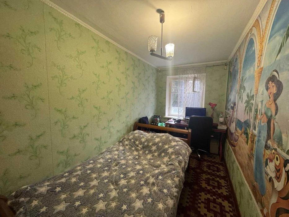 Продаю 3 комнатную квартиру на Рассвете и1