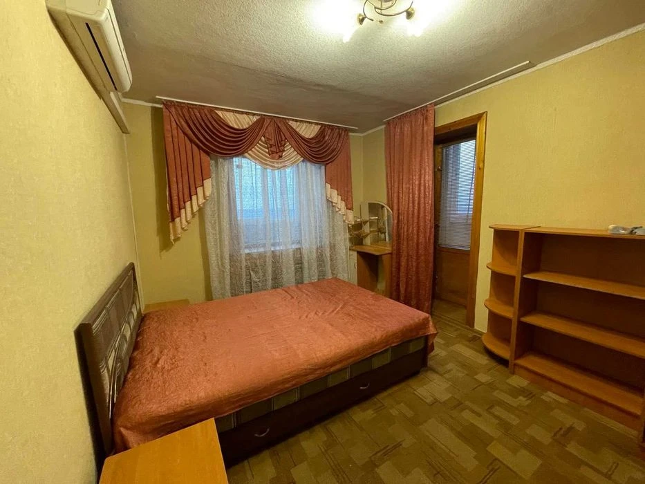 Продаю двухкомнатную квартиру на Пр.Мира и1