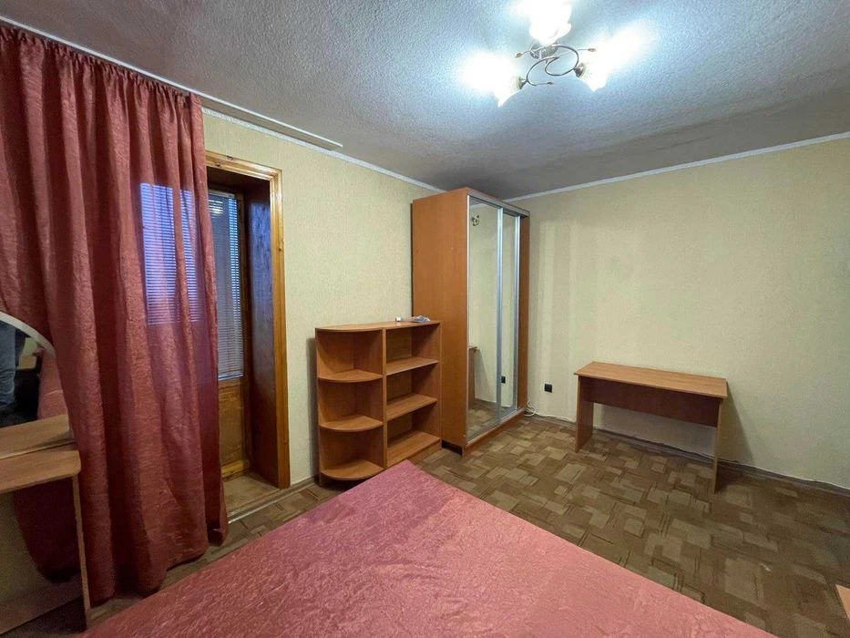Продаю двухкомнатную квартиру на Пр.Мира и1