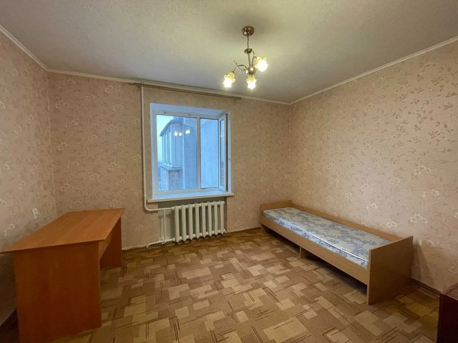 Продаю двухкомнатную квартиру на Пр.Мира и1