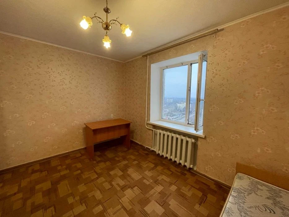 Продаю двухкомнатную квартиру на Пр.Мира и1