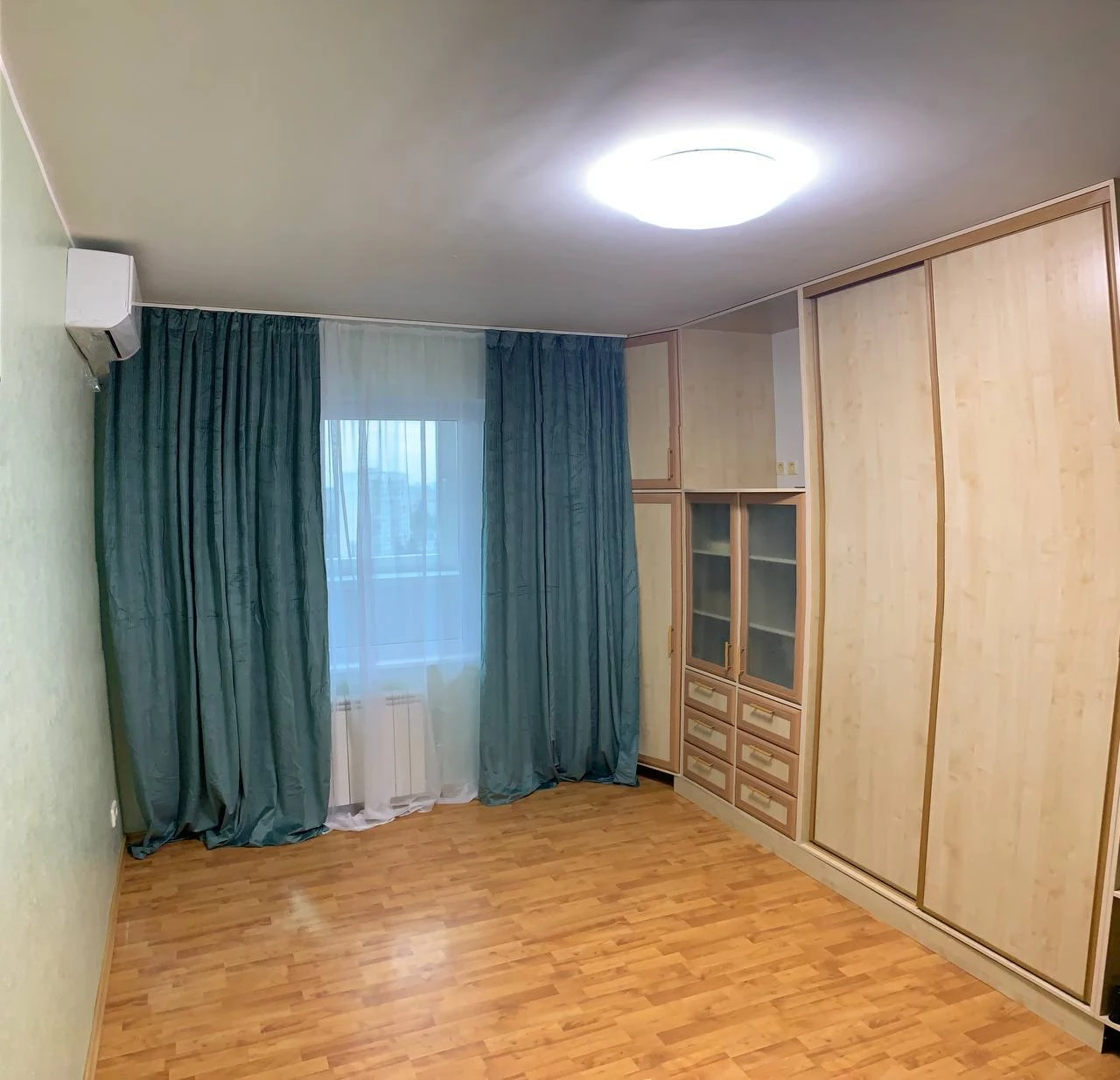 Аренда 1-комнатной квартиры 43 м², Миропольская ул., 21