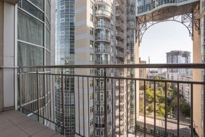 No commission! Spacious apartment 164m2 with 3 separate bedrooms