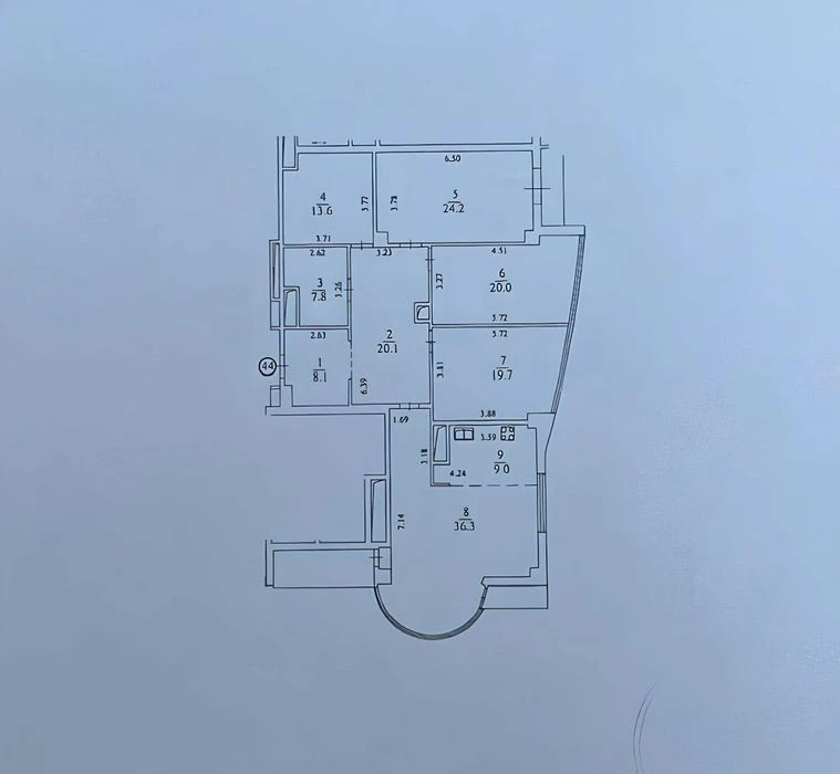 No commission! Spacious apartment 164m2 with 3 separate bedrooms