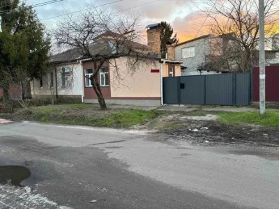 Частина будинку з ремонтом, 563474