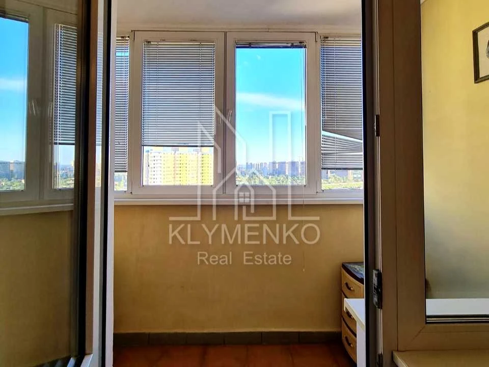 Квартира. Київ, Юрія Шумського вул.