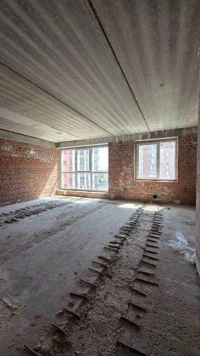 Без комісії. Продаж 2 к. квартири 42 м2, 8 поверх,  жк BARVY