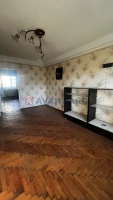 2-К квартира уХортитцькому районі !
