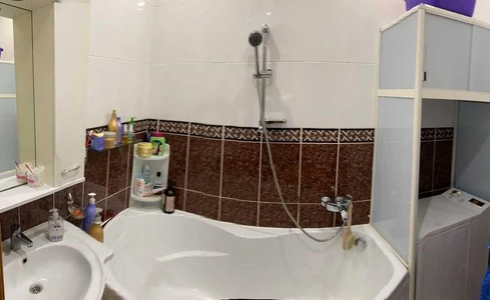 Продаж 4-к квартири в історичному центрі міста.