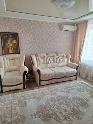 Продам 1-к квартиру з ремонтом в новобудові