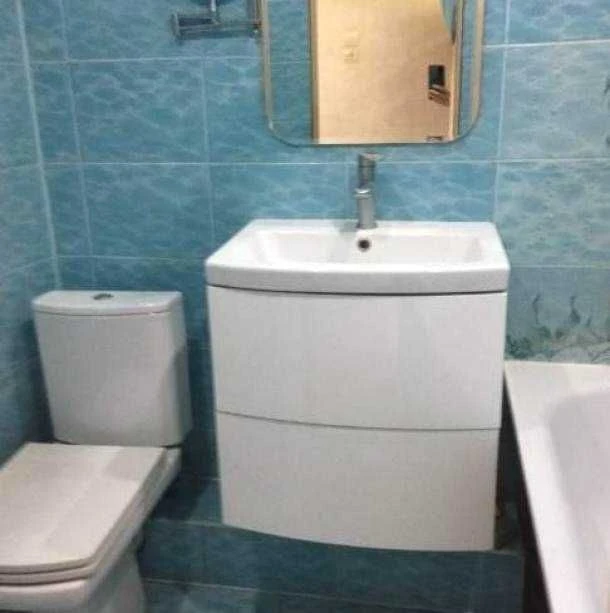 Продам 2 комн квартиру на Одесской