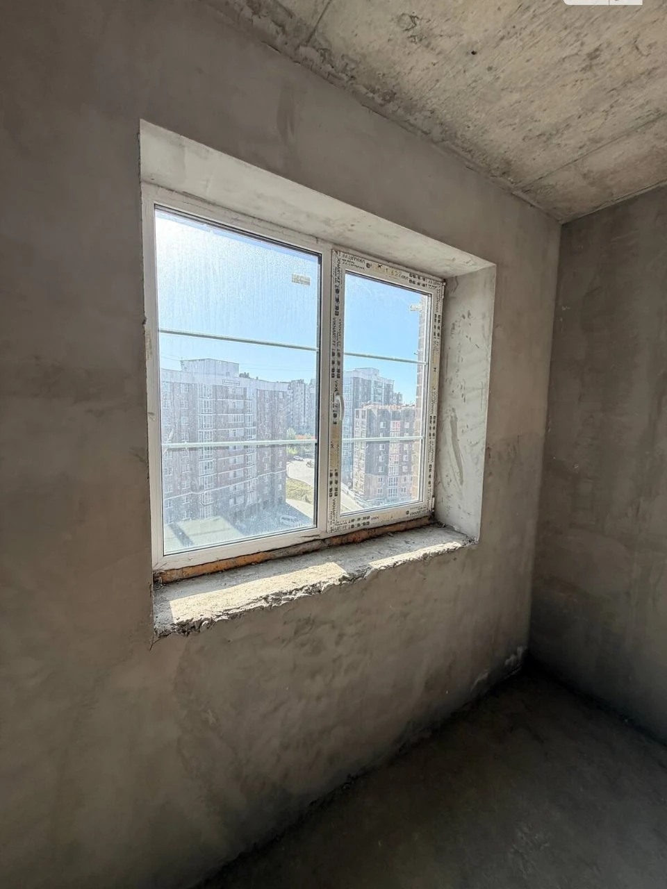 Продаж Квартира Озерна
