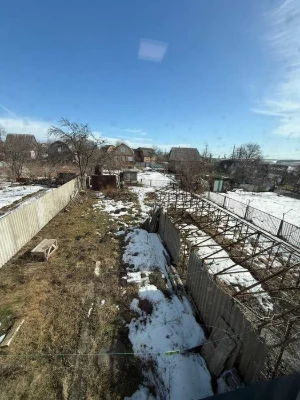 38119 Продаж затишного 2-поверхового будинку біля міста — СТ