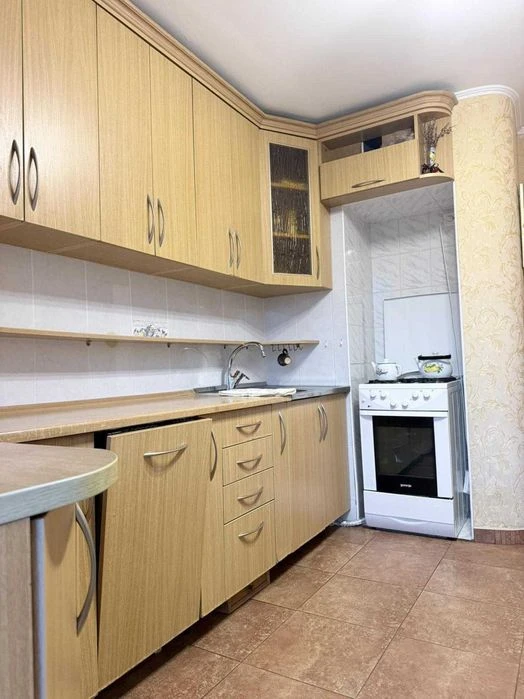 Продаж 2 кімнатної квартири, вулиця Низинна, місто Львів