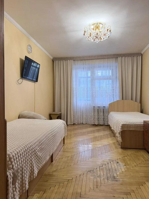 Продаж 2 кімнатної квартири, вулиця Низинна, місто Львів