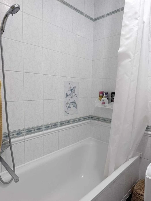 Продаж 2 кімнатної квартири, вулиця Низинна, місто Львів