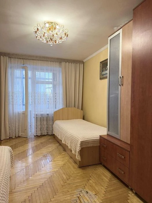 Продаж 2 кімнатної квартири, вулиця Низинна, місто Львів