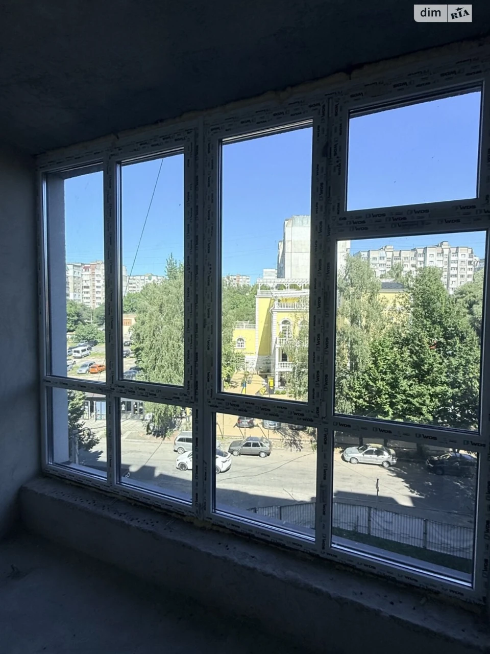 Продаж Квартира Виставка