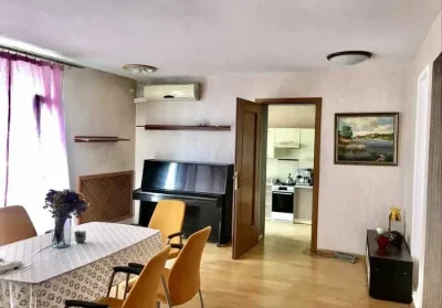 110m2 4 rooms Elite Stalinka University Maidan Constitution