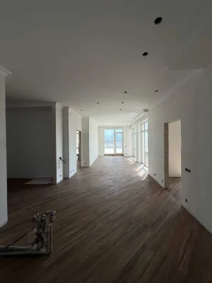 ПРОДАМ Пространство на Неделина 107 м2 2-к кв с террасой (МР