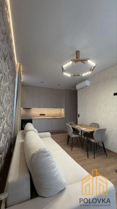 Продаж 1,5-кімнатної квартири, ЖК Нова Сторожниця