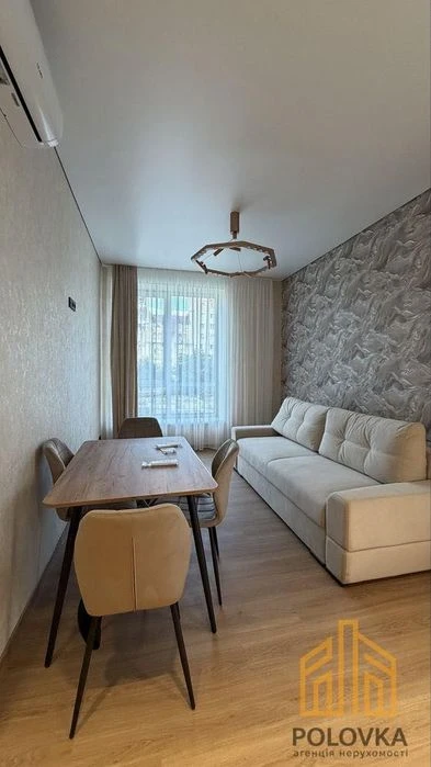 Продаж 1,5-кімнатної квартири, ЖК Нова Сторожниця