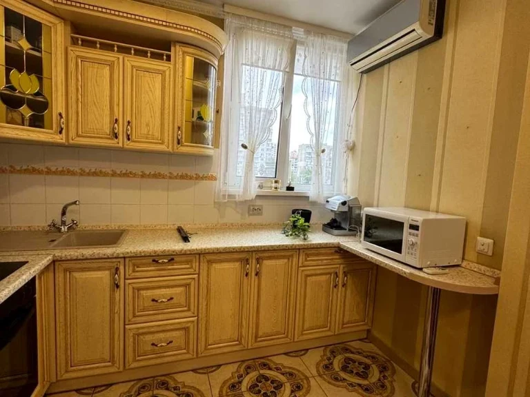 Квартира. Київ, Лісківська вул.