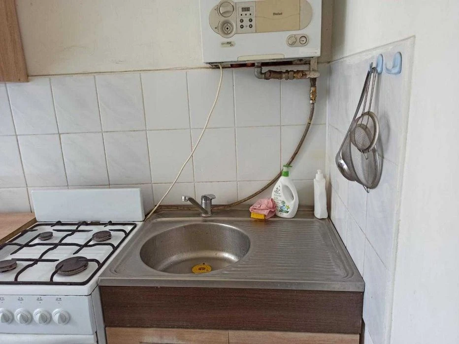 Продається 4 кімнатна квартира по вулиці Чехова (Д Яреми), м
