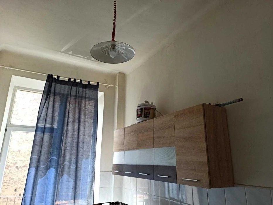 Продається 4 кімнатна квартира по вулиці Чехова (Д Яреми), м